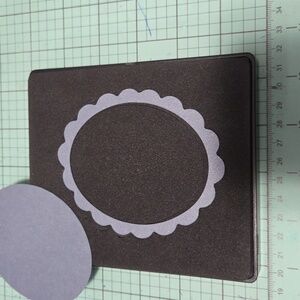 Sizzix Bigz Frame, Scallop Oval Die